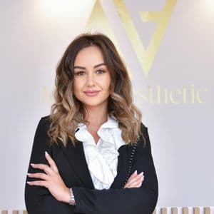 Emma Iancu Brow Expert