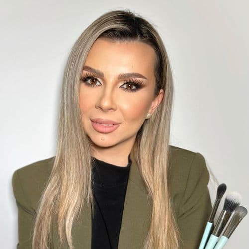 Adelina Maxim Makeup & Brow artist
