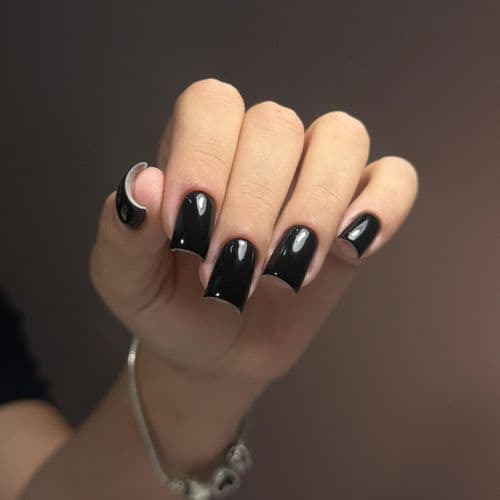 Alexia Maria|Unghii Constanta