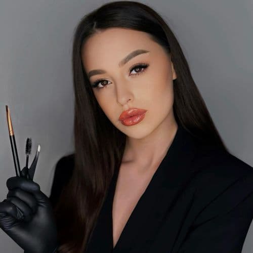 Andreea Brow and Make-up Artist