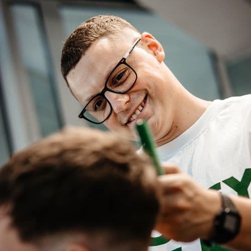 Andriescu Razvan | Salon2Frizeri