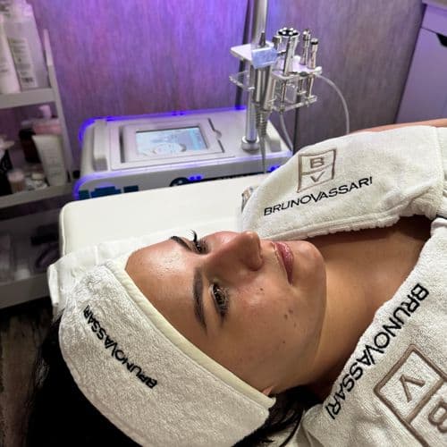 Glow by Laura - Photo 1