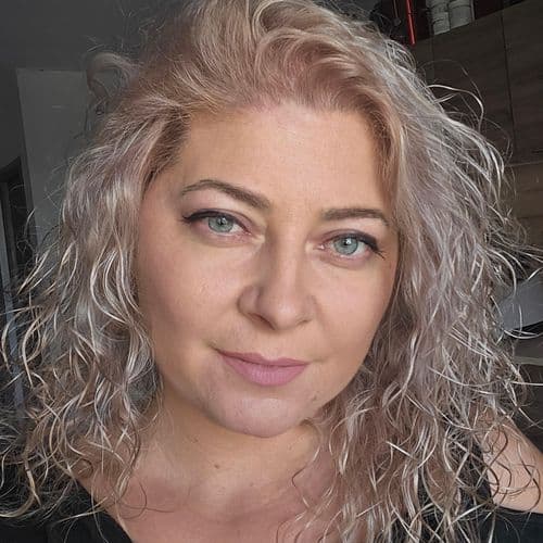 Lidia Preda color & hair extensions