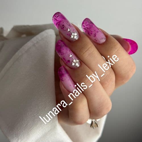 Lunara_nails_by_Lexie