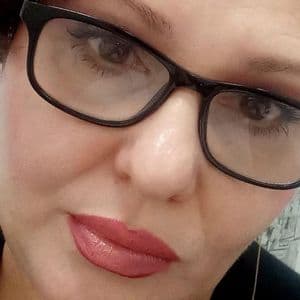 Gabriela Logofatu (cosmetică)