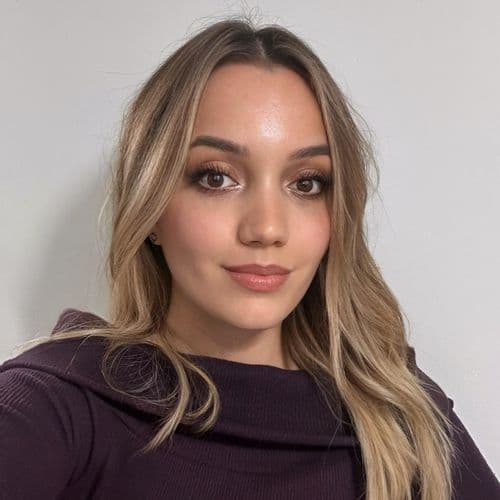 Nails by Vivien-Studio M Style