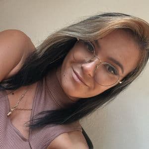 Georgiana 💇♀️💇🏽♂️💆🏻♀️