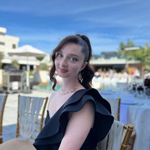 Sabo Alina Hairstylist