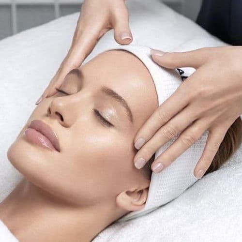 Simona Negrea - Beauty & Therapy