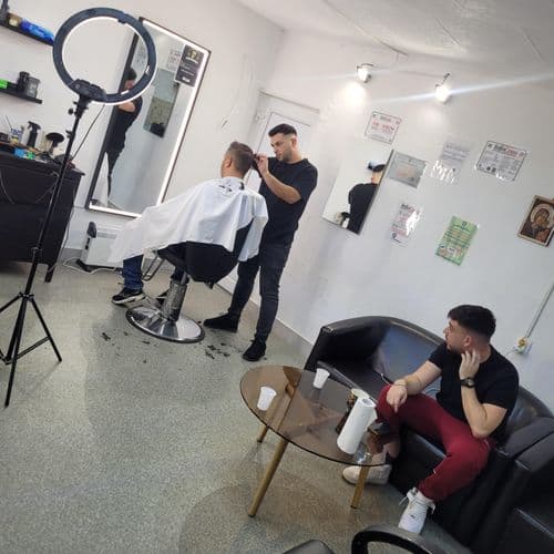 YPR Barber Bd. Dunarii